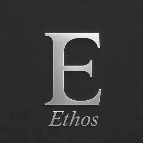 Emblema em prata com a letra grega épsilon e a palavra Ethos